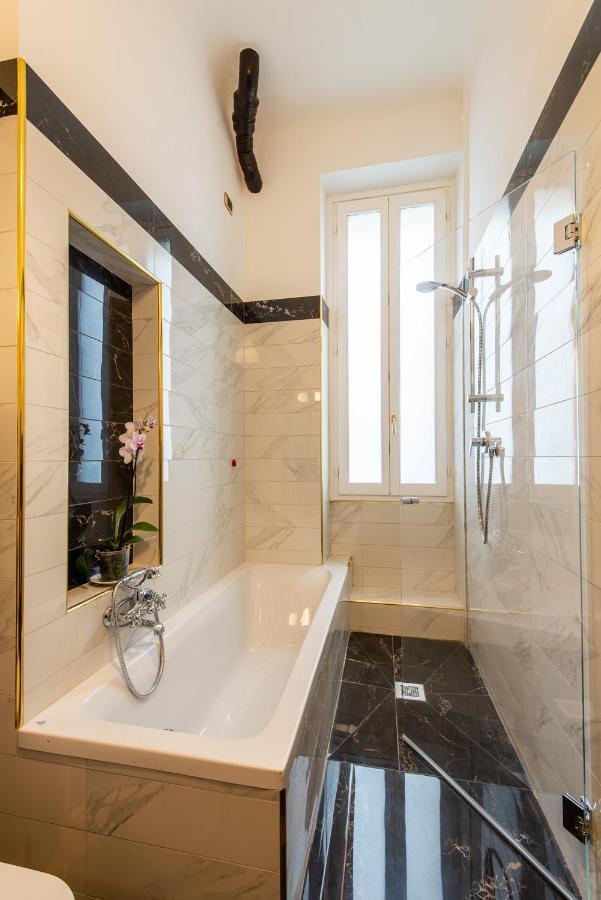 Apartamento Elegante Casa Liberty Milán Exterior foto